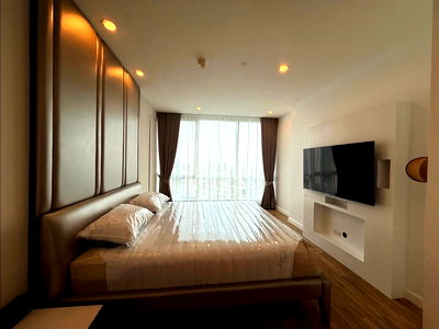 Condos for rent : SL132/Condo for rent Ascourt Sathorn, newly renovated room. Modern design on high floor