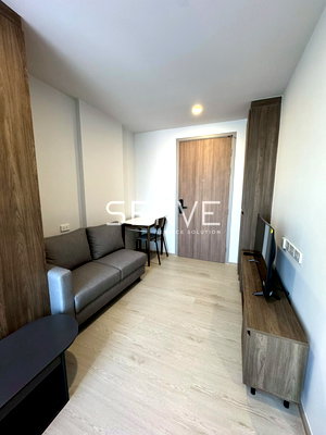 Condos for rent BTS Khu Khot : Studio Closed Kitchen (washing machine) New Condo Good Location Next to BTS Khu Khot 100 m. at Nue Core Khu Khot Station Condo / For Rent