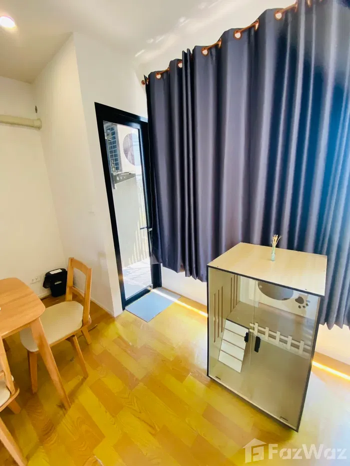 picture The Urban Slate Town Home 6100227 - 35/80