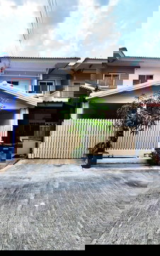 พร้อมอยู่ ขายทาวน์เฮ้าส์ 2 ชั้น 22.5 ตรว. หมู่บ้านมณฑล 8 เลียบคลองทวีวัฒนา เพชรเกษม