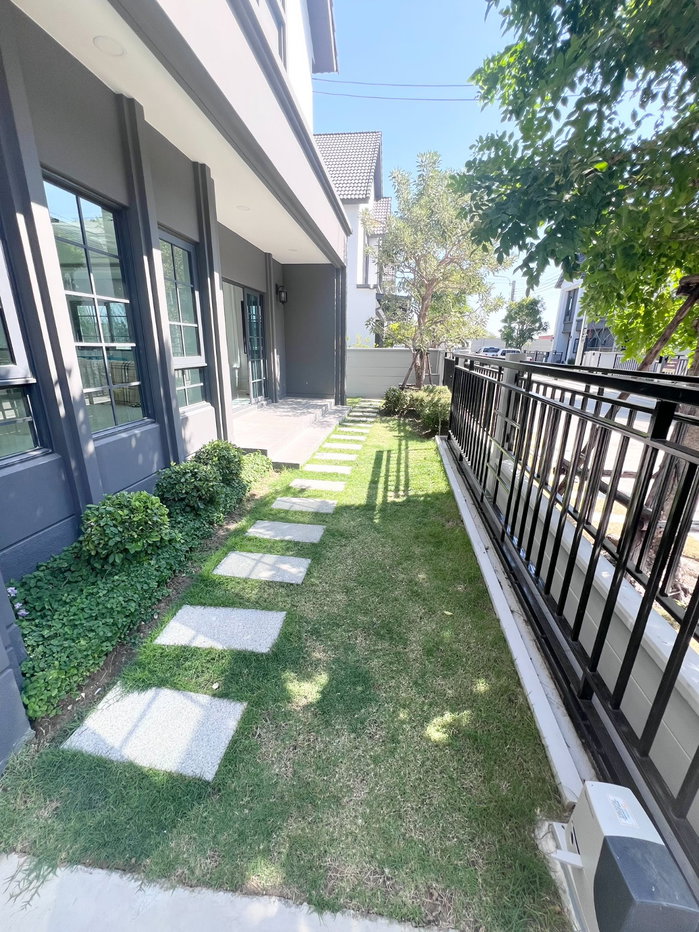 รูป บ้านใหม่ไม่เคยเข้าอยู่! โครงการ Centro Bangna Phase 2 บิ้วอินครบ ใกล้สวน แปลงมุมสวย - รูปที่ 36/36