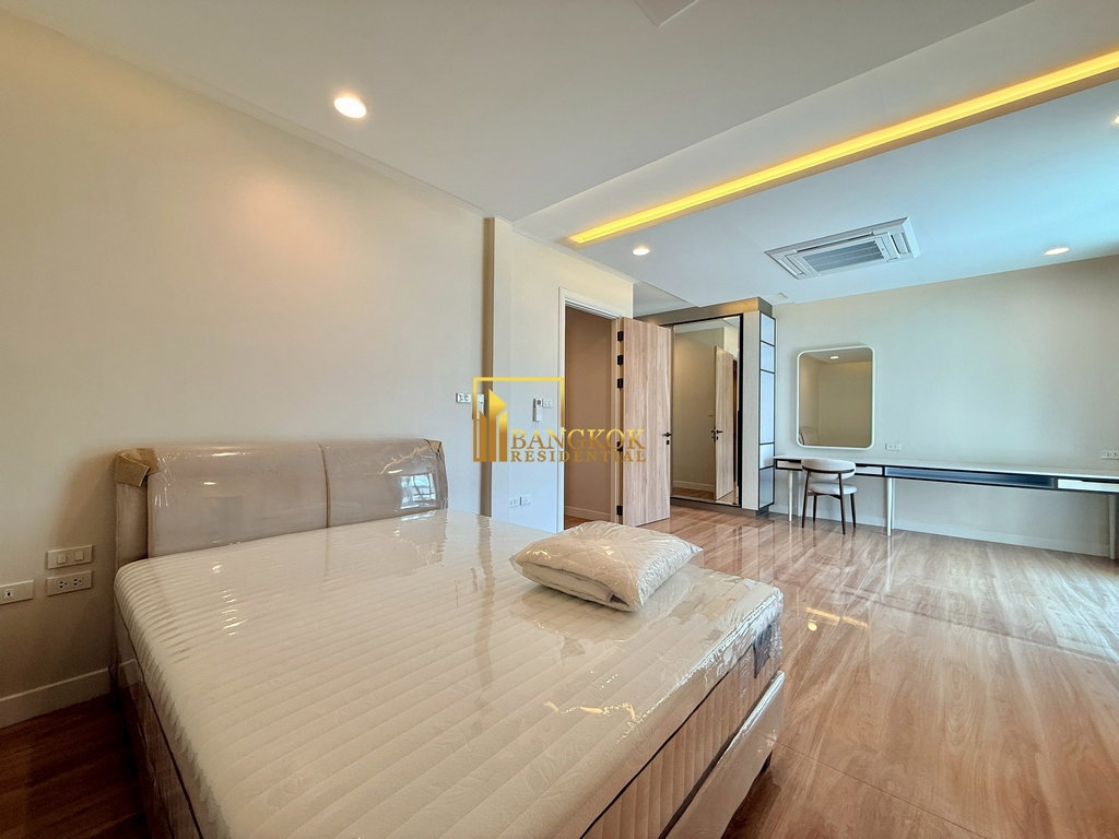 รูป Premium 4 Bedroom House For Rent in Thonglor Area - BR28275SH - รูปที่ 23/47