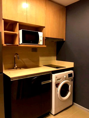 ขายคอนโด : LTH14701 – Condo for Sale | Rhythm Ekkamai | 80.03 sqm | 2 Bedrooms 2 Bathrooms | Luxury High Floor City Living Prime Location Attractive Price | Near BTS Ekkamai | 13.696 MB | คอนโดขาย Rhythm Ekkamai ขนาด 80.03 ตร.ม. 2 ห้องนอน 2 ห้องน้ำ ชั้นสูง ทำเลดี ใกล้ BTS เอกมัย ราคาน่าสนใจ 13.696 ล้านบาท