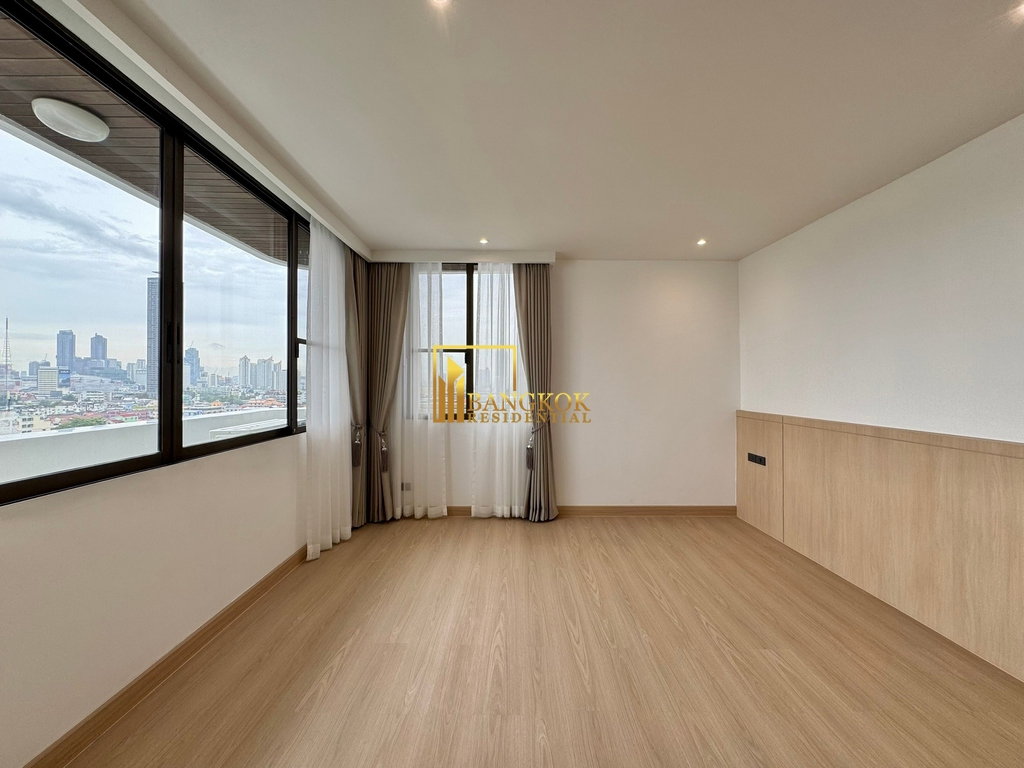 รูป Recently Renovated 3 Bedroom Apartment in Thonglor Area - BR21148AP - รูปที่ 19/40