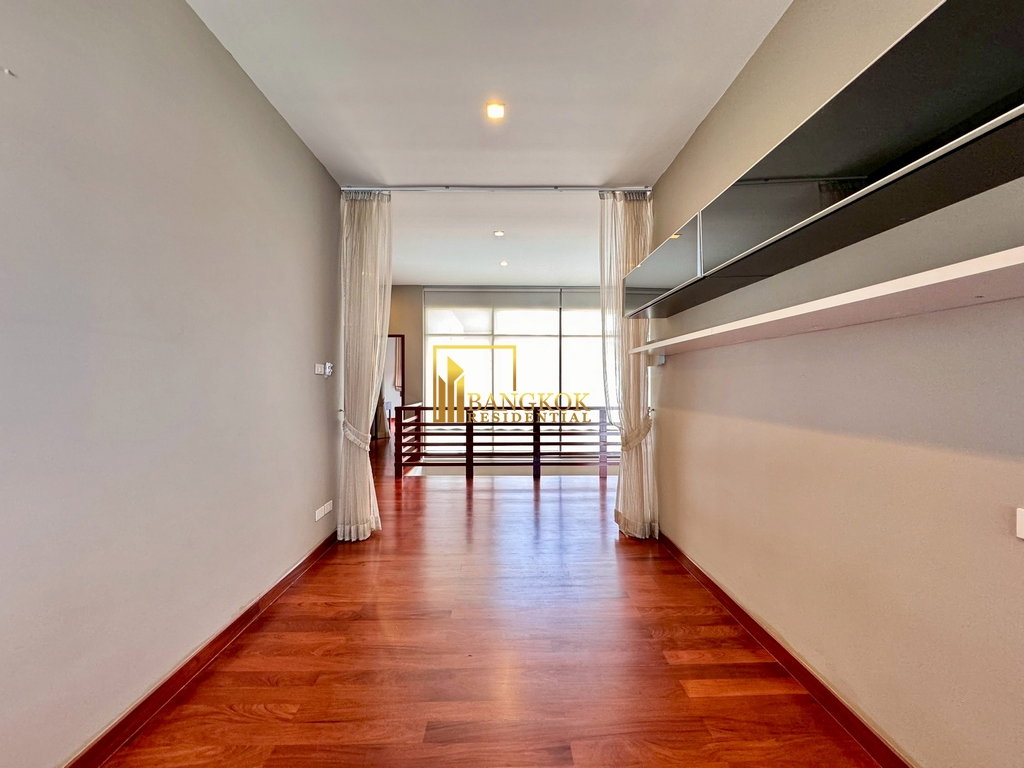 รูป Spacious 4 Bedroom Pool Villa for Rent in Sukhumvit 26 - BR28240SH - รูปที่ 43/57