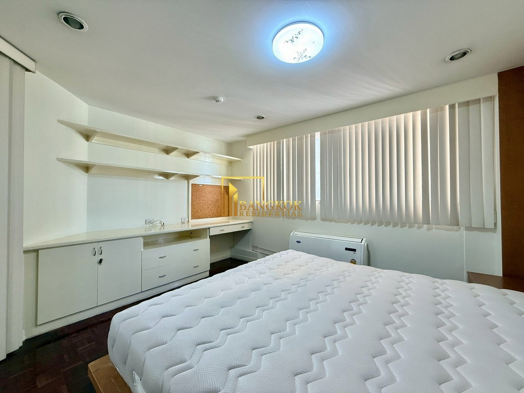 รูป Tai Ping Tower | Furnished 2 Bedroom Property in Ekkamai - BR61117CD - รูปที่ 10/28