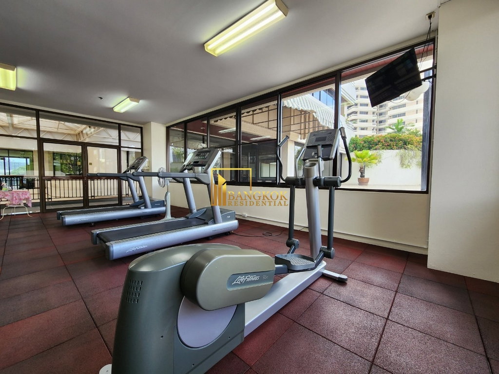 picture Ruamsuk Condominium | Spacious 3 Bedroom Property For Rent - BR60019CD - 45/52