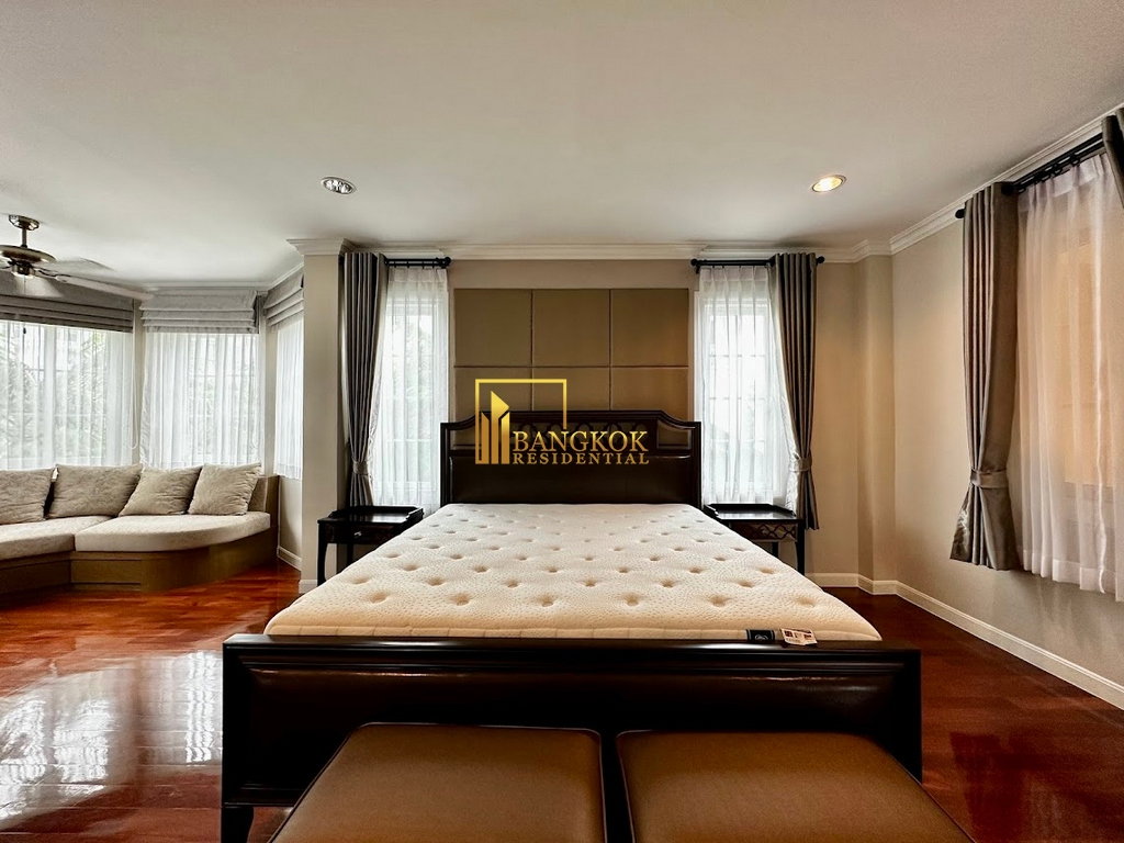 รูป Fantasia Villa 4 | Elegant 4 Bed House For Rent in Bang Na Compound - BR27892SH - รูปที่ 15/48
