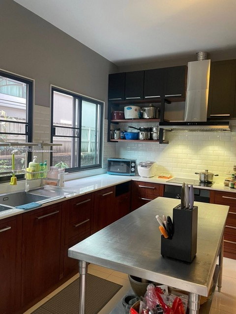 รูป MHR72 ที่สุดของความพรีเมียม! เช่าบ้านหรู The Palm พัฒนาการ 4 นอน 4 น้ำ ห้องแม่บ้าน ใกล้ทองหล่อ-เอกมัย พื้นที่กว้าง 80 ตร.ว. - รูปที่ 5/9