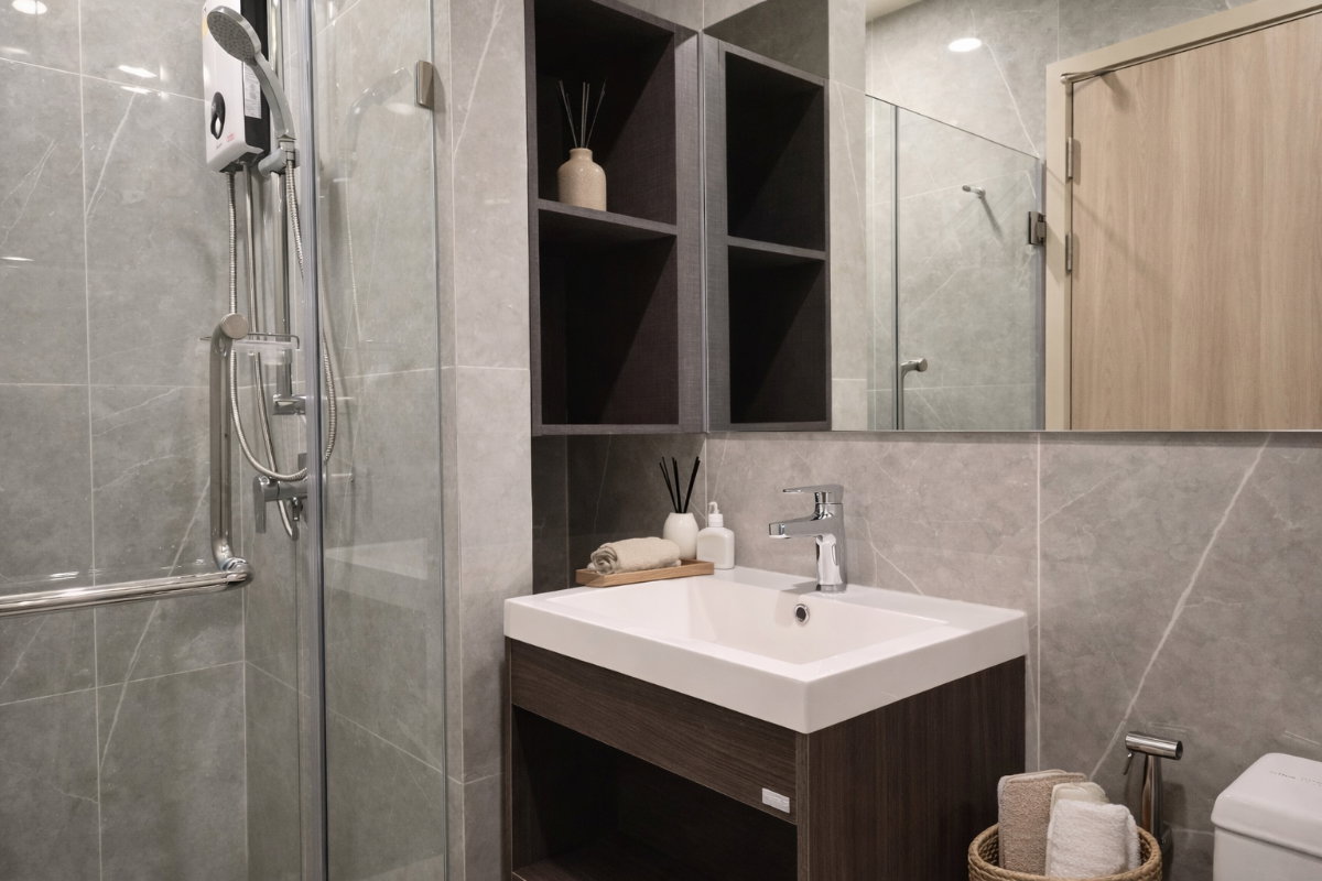 รูป 🍀🍀 Free Wifi 500/500  Special Offer🔥ให้เช่า📌 นิว ดิสทริค อาร์ 9 (Line: @rent2022) MRT พระราม9 พร้อมเข้าอยู่ 🔖10879 - รูปที่ 8/22