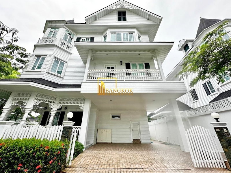 Houses for rent : Fantasia Villa 4 | Elegant 4 Bed House For Rent in Bang Na Compound - BR27892SH