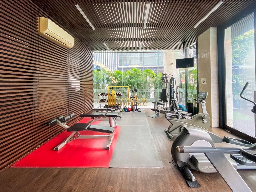 รูป Renovated 2 Bedroom Apartment in Silom Area - BR21231AP - รูปที่ 26/31