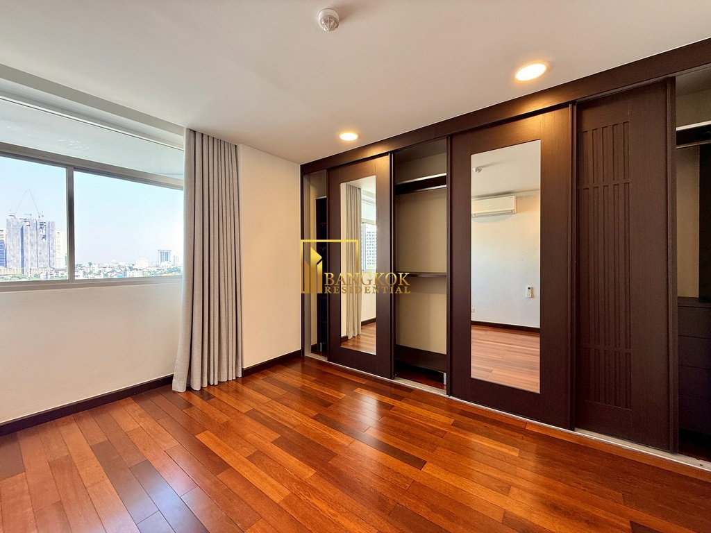 รูป La Cascade | Spacious 3 Bedroom Condo in Ekkamai Area - BR60792CD - รูปที่ 24/44