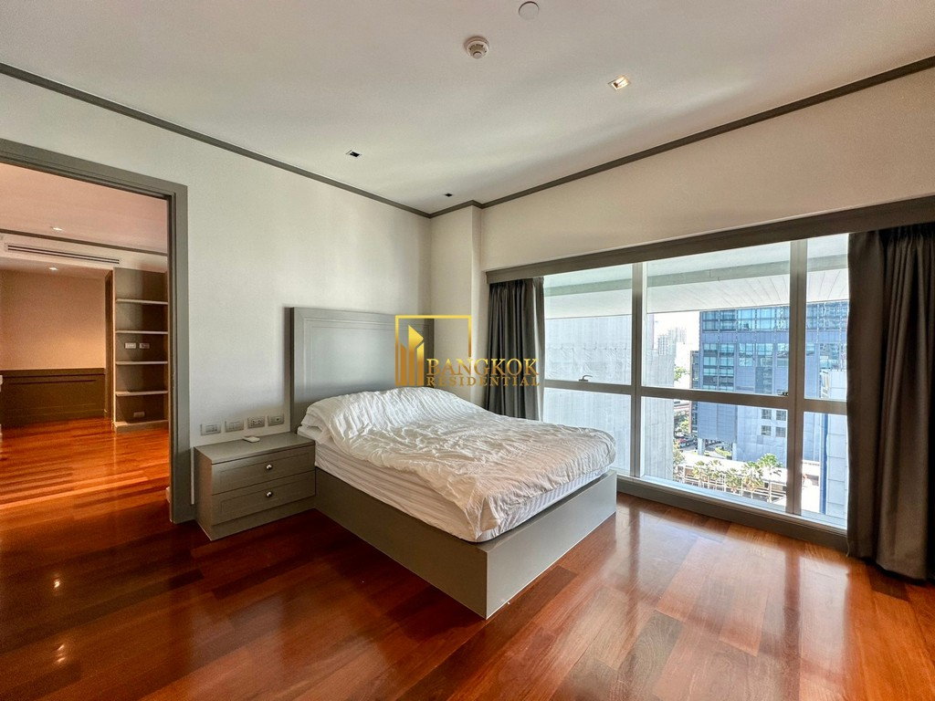 รูป Le Raffine 31 | Superb 3 Bedroom Duplex Condo With Pool - BR11143CD - รูปที่ 21/60