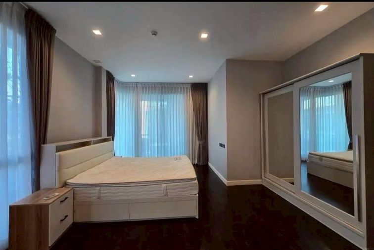 4-bed house for rent, 440 sqm, 70 sq wah, The Gentry Phatthanakan 2