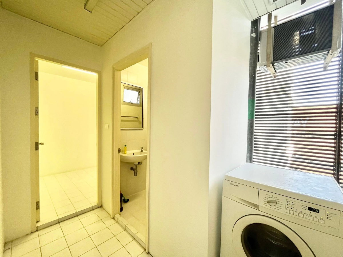 รูป 19 Loading... Loading... แสดงรูปทั้งหมด คอนโด ให้เช่า : 283 : 27 ให้เช่าคอนโดหรู ณุศาศิริ แกรนด์ เอกมัย ห้องใหญ่ 115ตรม. ติด BTS เอกมัย มีห้องแม่บ้าน - รูปที่ 11/19