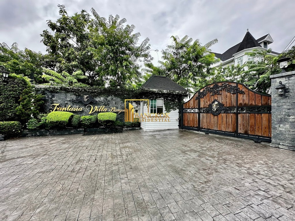 รูป Fantasia Villa 4 | Elegant 4 Bed House For Rent in Bang Na Compound - BR27892SH - รูปที่ 48/48