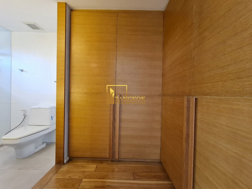 picture Ficus Lane | Incredible 4 Bedroom Duplex Condo For Sale - BR11700CD - 31/56