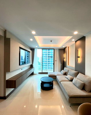 คอนโดให้เช่า : ว่างพร้อมอยู่! Supalai Oriental. 2นอน 79ตร.ม. Line id: @pfagent