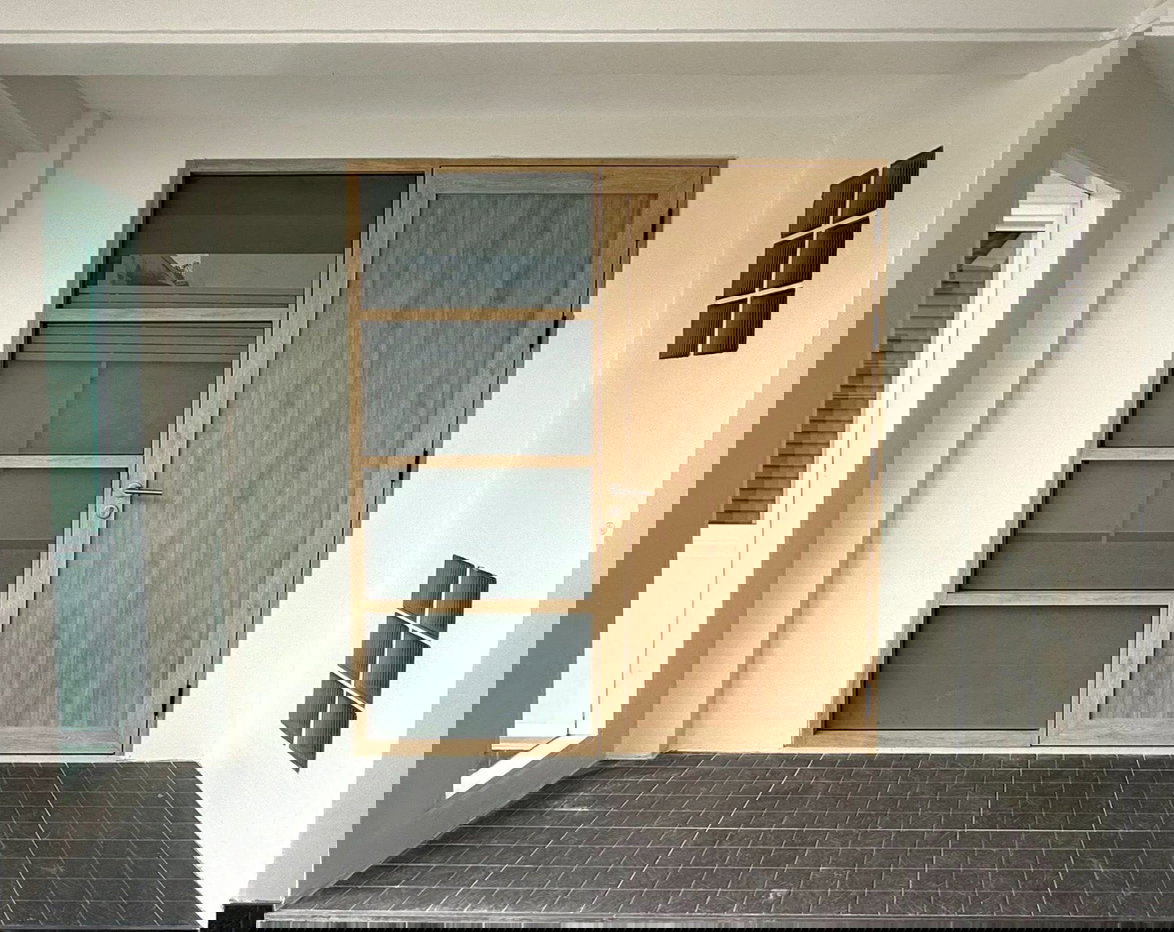 รูป 🏡 บ้านเดี่ยวรีโนเวทใหม่ ให้เช่า ย่านหัวหมาก 9 3 ห้องนอน 5 ห้องน้ำทำเลเงียบ สงบ เป็นส่วนตัว 🚫 ไม่รับจดทะเบียนบริษัท 💰 ค่าเช่า 65,000 บาท / เดือน - รูปที่ 2/17