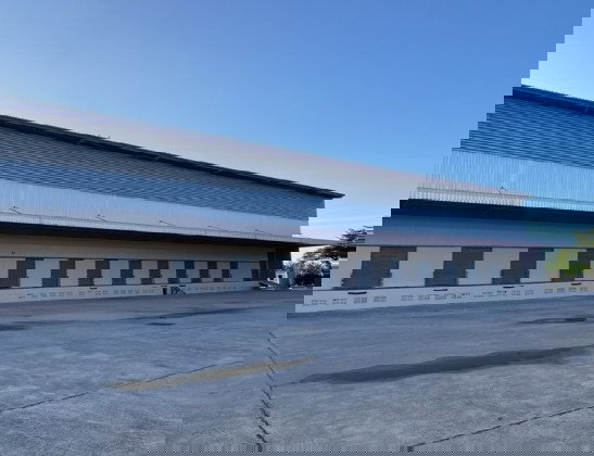 รูป ให้เช่าโกดัง คลังสินค้า พื้นที่สีเหลือง / พื้นที่โกดัง 5,300 ตารางเมตร / ทำเล พุทธมณฑสาย 5 / ทางไป ตลาดน้ำดอนหวาย / รถเทรลเลอร์ เข้าออกได้ - รูปที่ 1/7