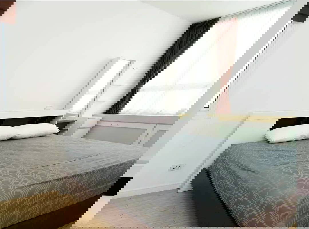 รูป 🔥🔥ให้เช่าคอนโด TC Green Rama9 เฟอร์ครบ ห้องกว้าง โทร 064-294-2224 - รูปที่ 2/17