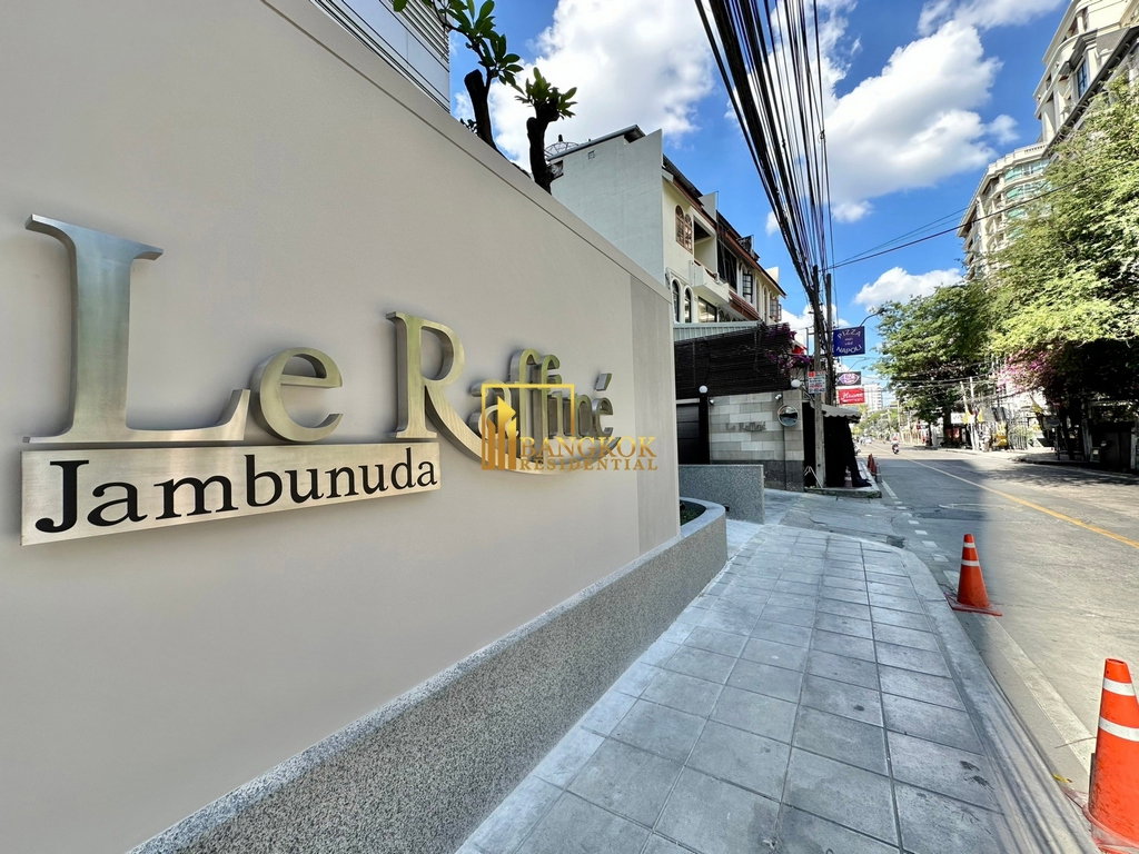 รูป Le Raffine 31 | Superb 3 Bedroom Duplex Condo With Pool - BR11143CD - รูปที่ 60/60