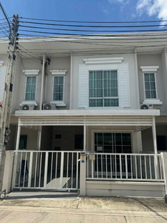 Two-story townhome for sale in Sena Viva Sriracha-Assumption housing estate, Chonburi.