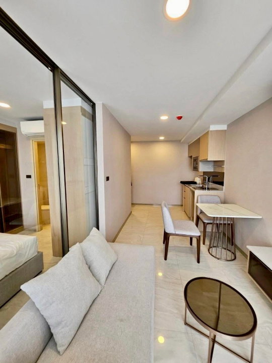 picture Walden Asoke - 2/12