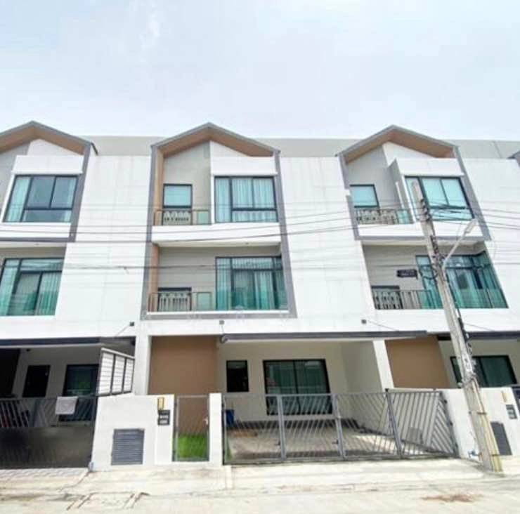 รูป ให้เช่า ทาวน์โฮม3 ชั้น บรรยากาศบ้านเดี่ยว หมู่บ้านมิวส์ เทียนทะเล 15 เฟอร์นิเจอร์ครบ พร้อมเข้าอยู่ - รูปที่ 2/12