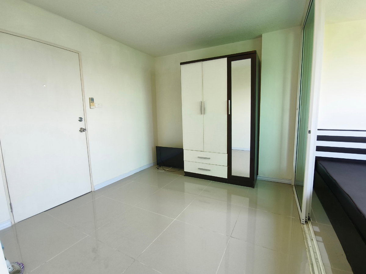 รูป ให้เช่าคอนโดลุมพินี ร่มเกล้า-สุวรรณภูมิ 6,000 บาท/เดือน  - รูปที่ 5/16