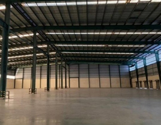 รูป ให้เช่าโกดัง คลังสินค้า พื้นที่สีเหลือง / พื้นที่โกดัง 5,300 ตารางเมตร / ทำเล พุทธมณฑสาย 5 / ทางไป ตลาดน้ำดอนหวาย / รถเทรลเลอร์ เข้าออกได้ - รูปที่ 6/7