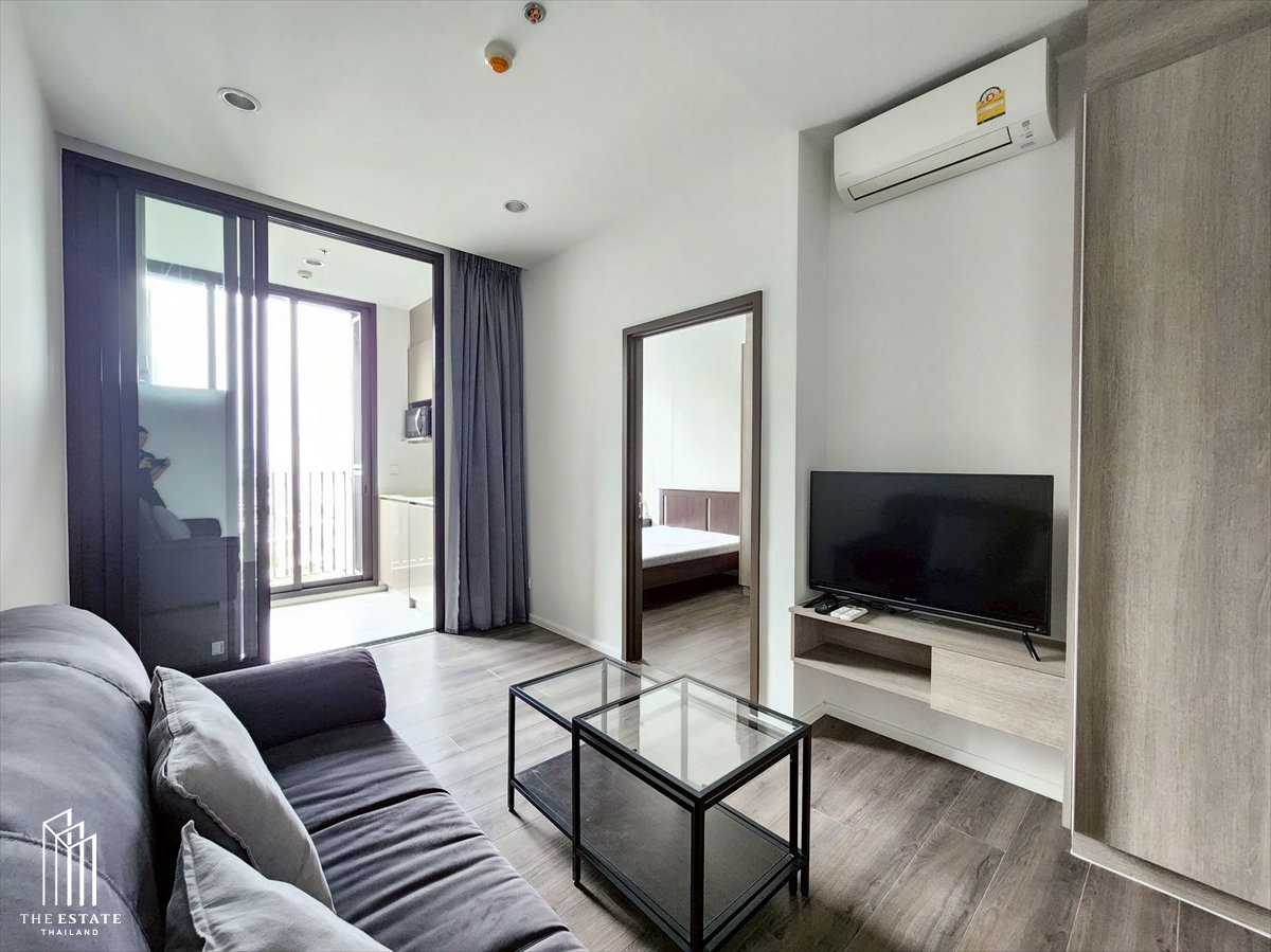 รูป For RENT Whizdom Essence ชั้นสูง ทิศเหนือ วิวสวยพื้นที่สีเขียว 34.48 sq.m. 1 bedroom @20,000 Baht - รูปที่ 1/14