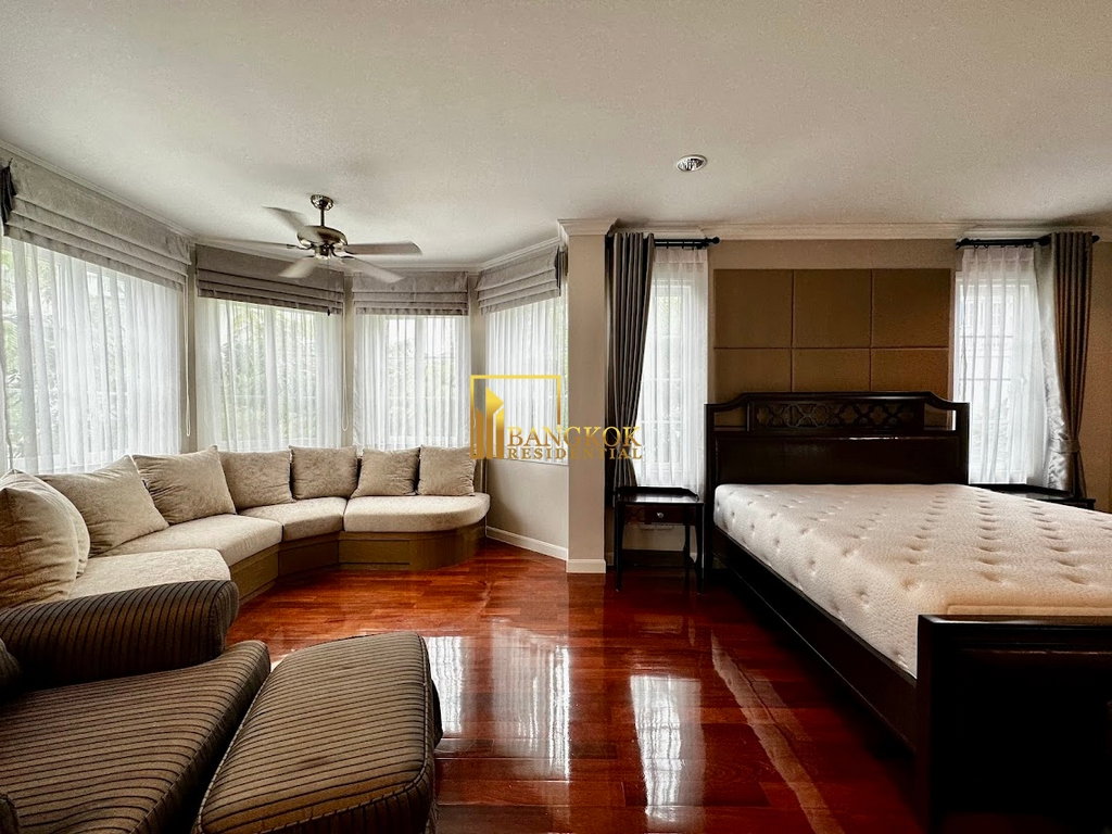 รูป Fantasia Villa 4 | Elegant 4 Bed House For Rent in Bang Na Compound - BR27892SH - รูปที่ 17/48