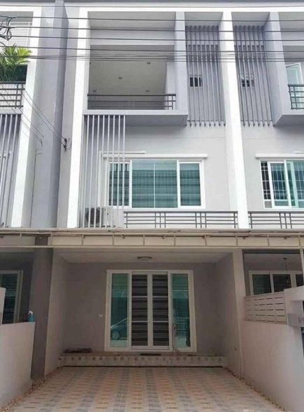 รูป 🏡✨ ให้เช่า ทาวน์โฮม 3 ชั้น ทำเลดี แคราย–งามวงศ์วาน 📍 หมู่บ้าน ดิ เอ็กซ์คลูซีฟ (ซอยทานสัมฤทธิ์ 38 แยก 27) - รูปที่ 2/2