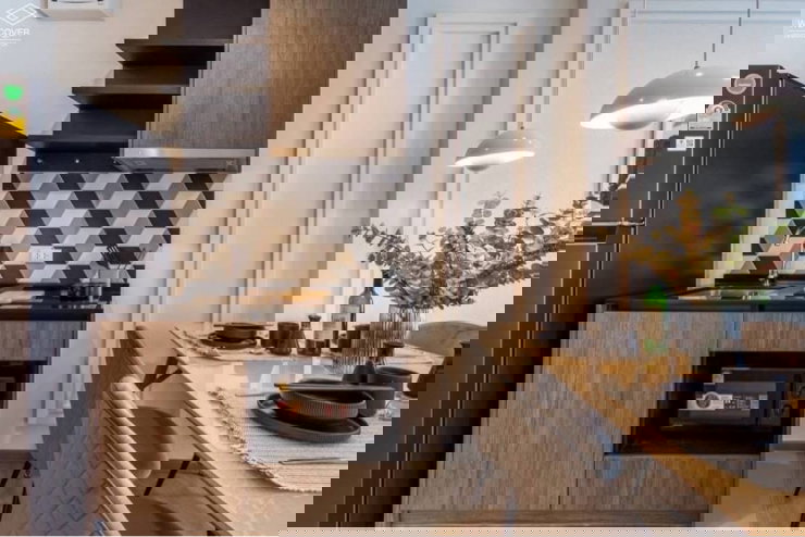 picture ðķ The Base PhetchaburiâThonglorðķ - 7/11