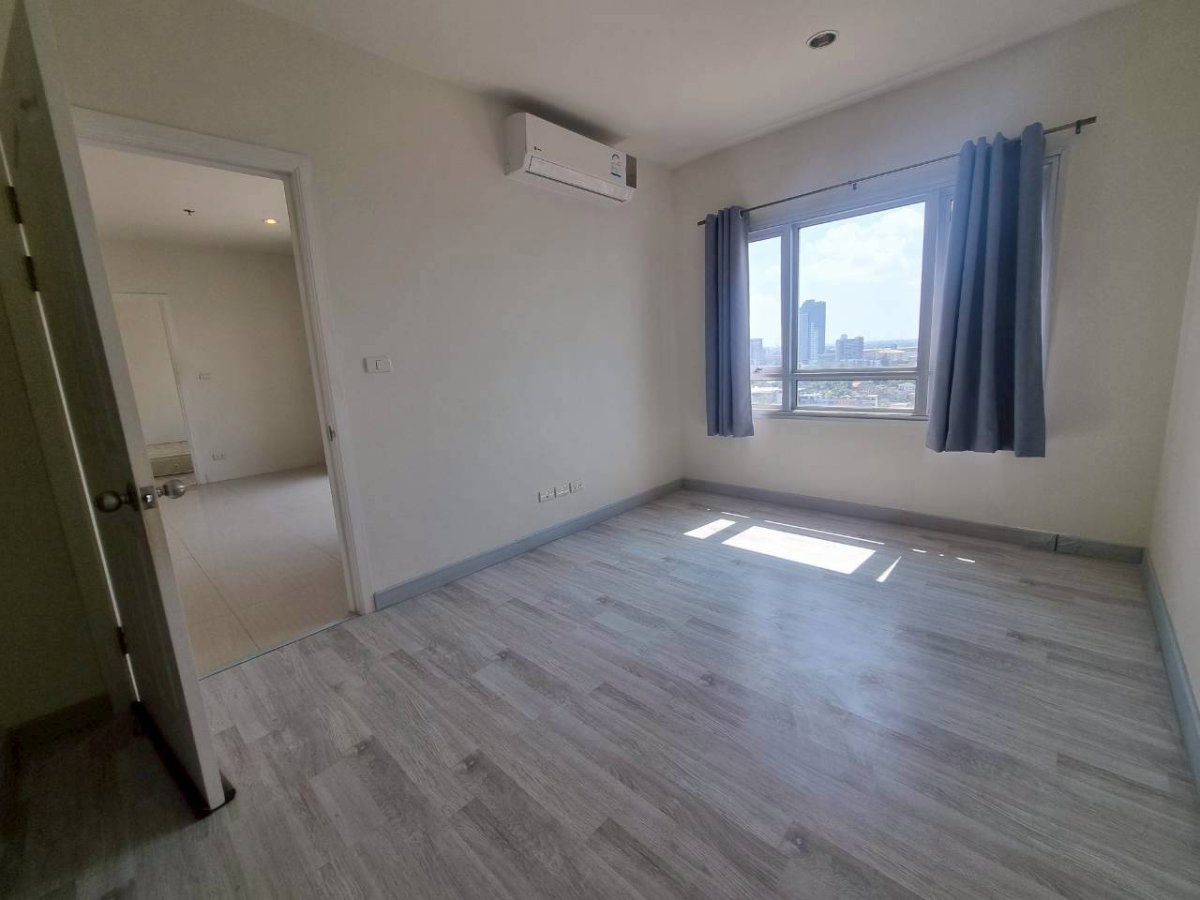 picture Good price for river view condo Manor Sanambinnam Nonthaburi - 8/14