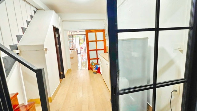 รูป CBD สาทร แอร์ครบทุกห้อง ใกล้เซ็นทรัล พระราม 3 600 ม. สาธุประดิษฐ์ ใกล้ BTS ช่องนนทรี 2.5 กม. ทาวน์โฮม 3 ชั้น ให้เช่า 3 นอน 2 น้ำ - รูปที่ 4/8