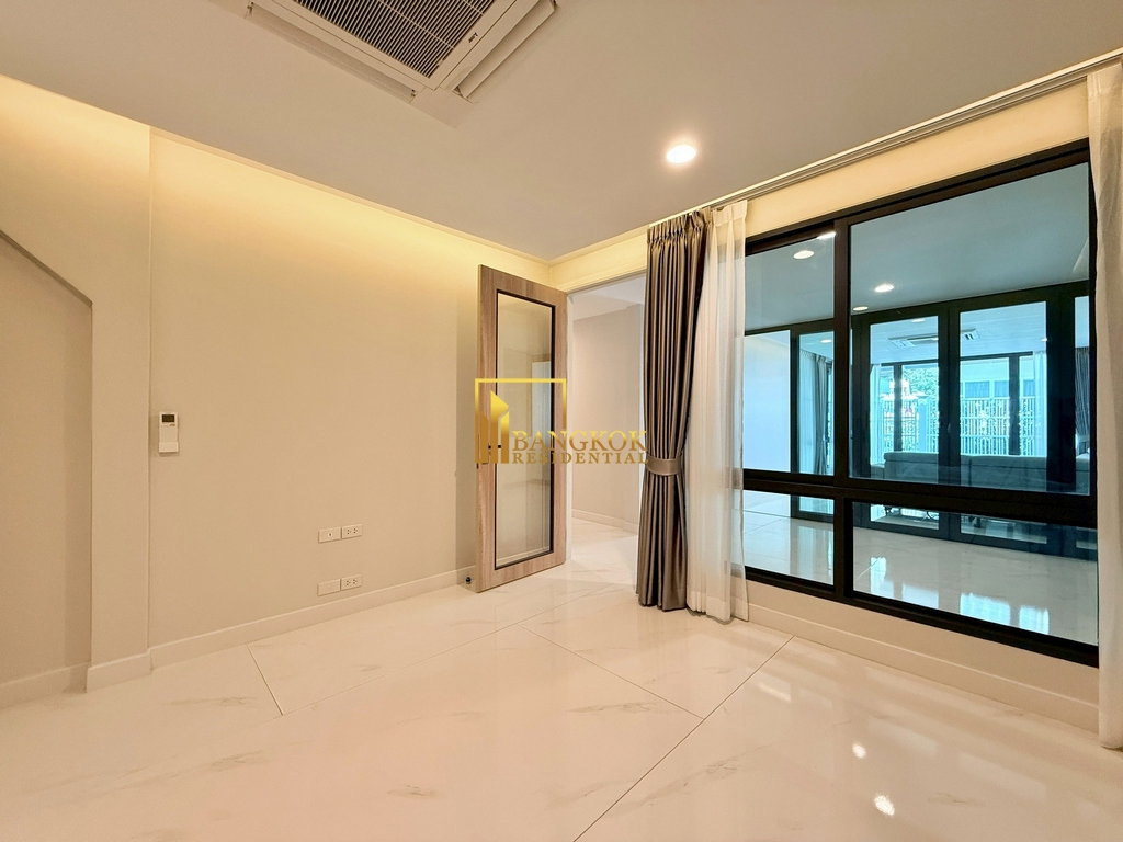 รูป Premium 4 Bedroom House For Rent in Thonglor Area - BR28275SH - รูปที่ 17/47