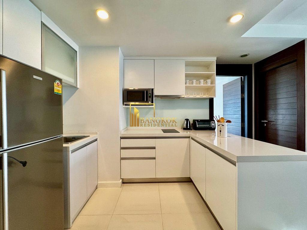 รูป Renovated 2 Bedroom Apartment in Silom Area - BR21231AP - รูปที่ 9/31