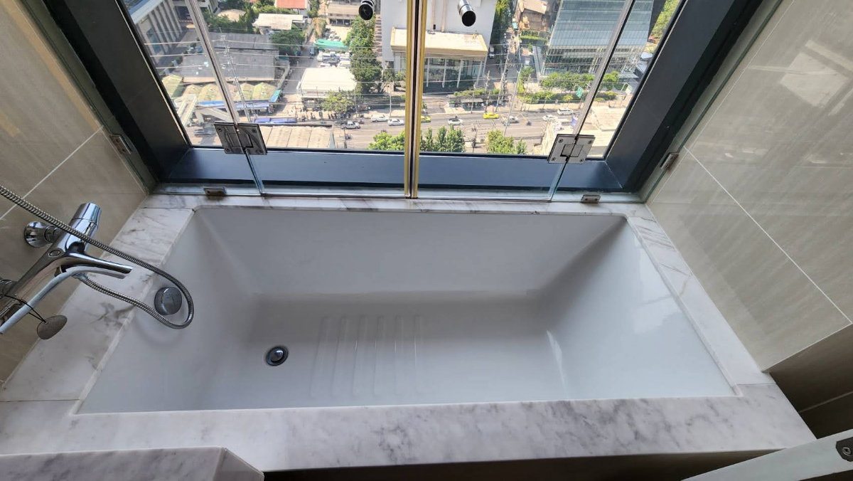 รูป ให้เช่า ✨Circle Living Prototype ✨ 2 ห้องนอน ขนาด 76.04 ตรม เฟอร์ครบพร้อมเข้าอยู่🥰 เดินทางสะดวกใกล้ MRT และ ARL 🚆 - รูปที่ 6/9