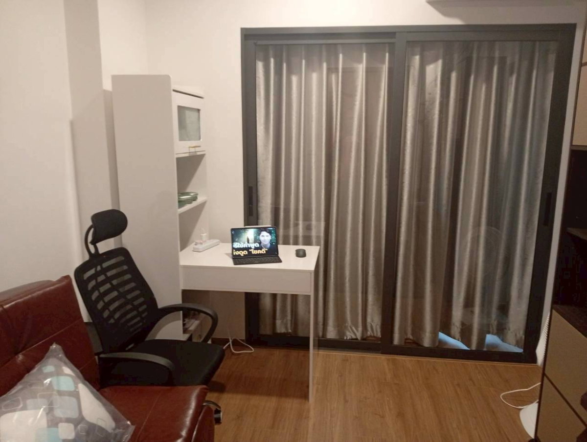 รูป คอนโด The Livin Ramkamhaeng 1 ห้องนอน ขนาด 27.58 ตร.ม. พร้อมเฟอร์นิเจอร์ เครื่องใช้ไฟฟ้า เข้าอยู่ได้ทันที - รูปที่ 2/34