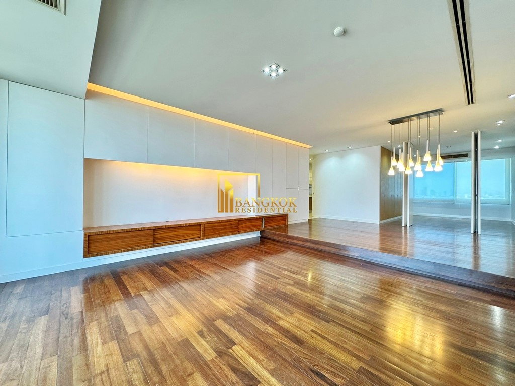 รูป River House Condo | Spacious 3 Bedroom Condo With River Views - BR16202CD - รูปที่ 1/37