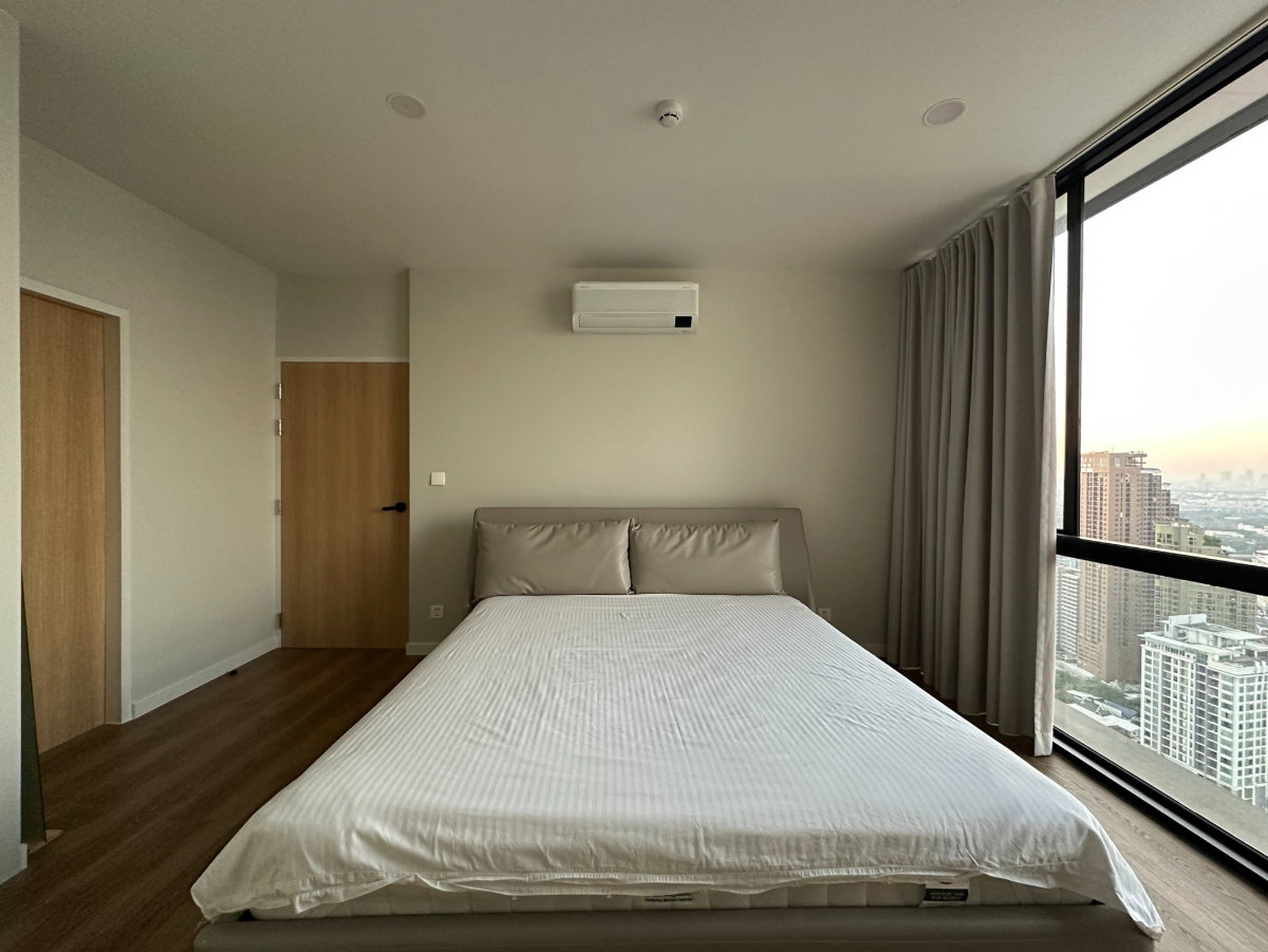 รูป The Issara Ladprao ห้องสวย ราคาดี สอบถามเพิ่มเติมได้ที่ Line @condorental - รูปที่ 1/17