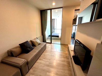 Condos for rent MRT Bang Sue : For Rent Condo NICHE PRIDE TAOPOON - INTERCHANGE Building 1, Floor 30,1 bed room, Room size 28 sqm