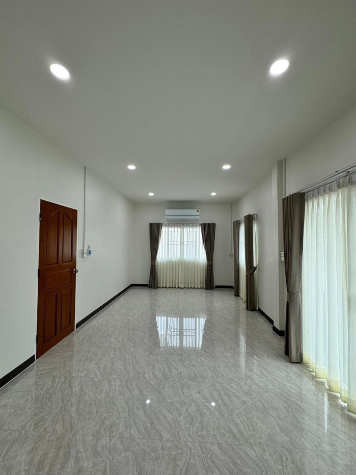 รูป 🏡 บ้านเดี่ยวหลังใหญ่ 2 ชั้น รีโนเวทใหม่ ซอยโกสุมรวมใจ 17 ดอนเมือง 5 ห้องนอน 4 ห้องน้ำ อากาศถ่ายเทดี พื้นที่ใช้สอยเยอะ พร้อมเข้าอยู่ได้ทันที - รูปที่ 17/20