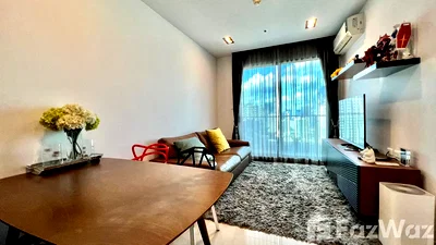Condos for sale : Condo for Sale – High Floor | Pool View | Fully Built-in 6109637