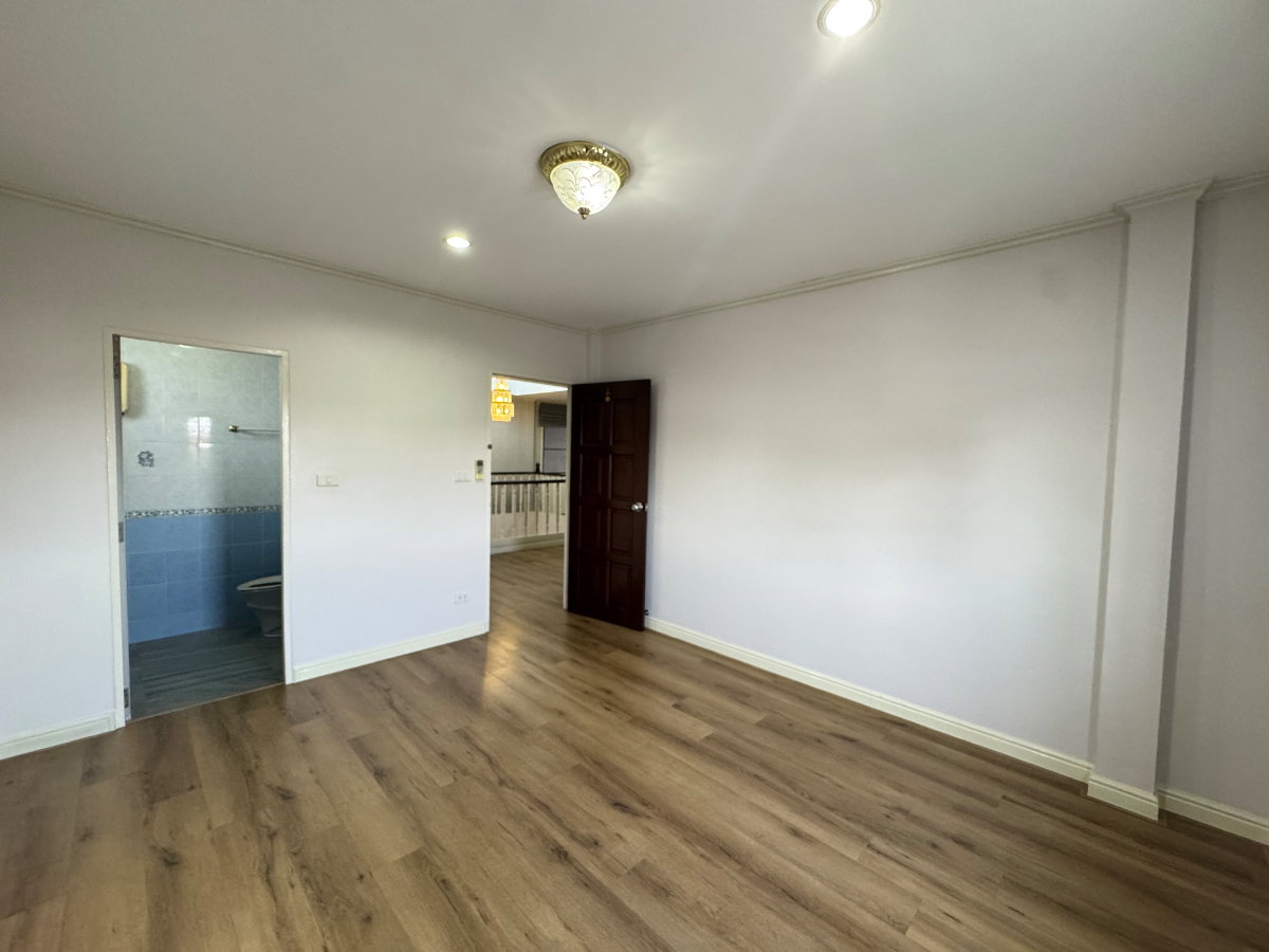รูป Rent บ้านเดี่ยว ตรงข้าม Mega Bangna 60 ตร.วา 4นอน 4น้ำ 55,000 บาท - รูปที่ 17/27