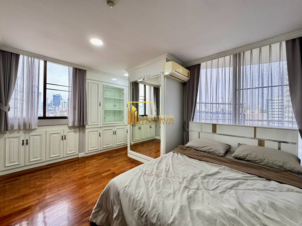 รูป Supalai Place | Bright 2 Bed Condo For Rent in Phrom Phong - BR18260CD - รูปที่ 12/35