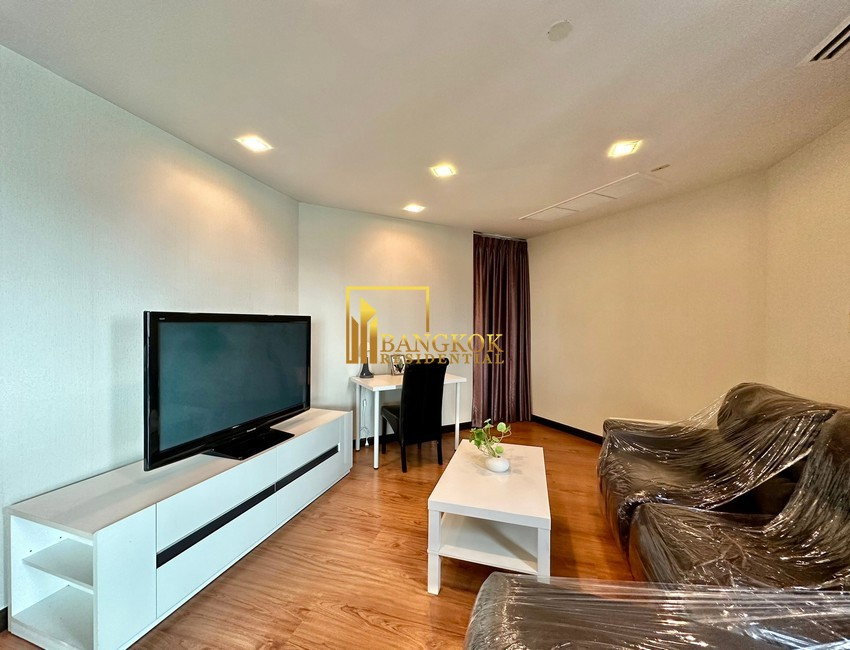 picture Sathorn Gardens | Beautiful 3 Bedroom Luxury Condo in Sathorn - BR6931CD - 9/46